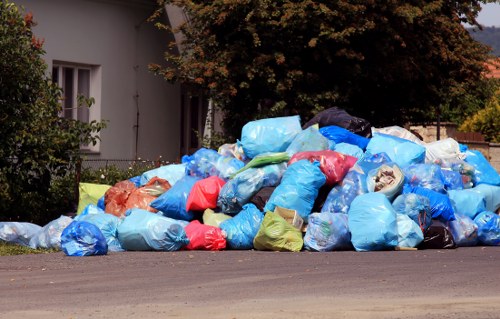 Contact Business Waste Removal Eltham today